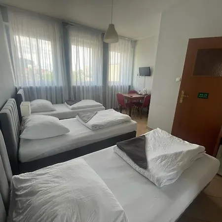Elda Otel 2*