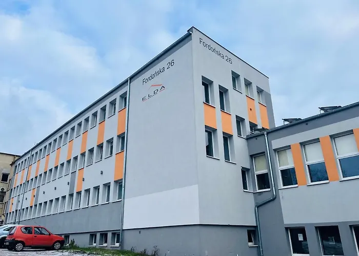 Elda Готель 2*