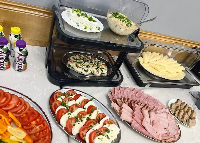 Elda Готель 2*